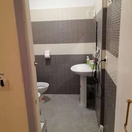 Bed & Breakfast Stanza Matrimoniale Con Bagno Privato Vicino Pigneto Roma